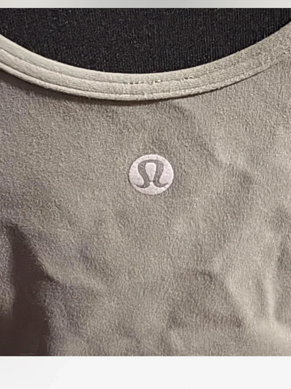 Lululemon Align™ T-Shirt – Size 6 – Sage Green